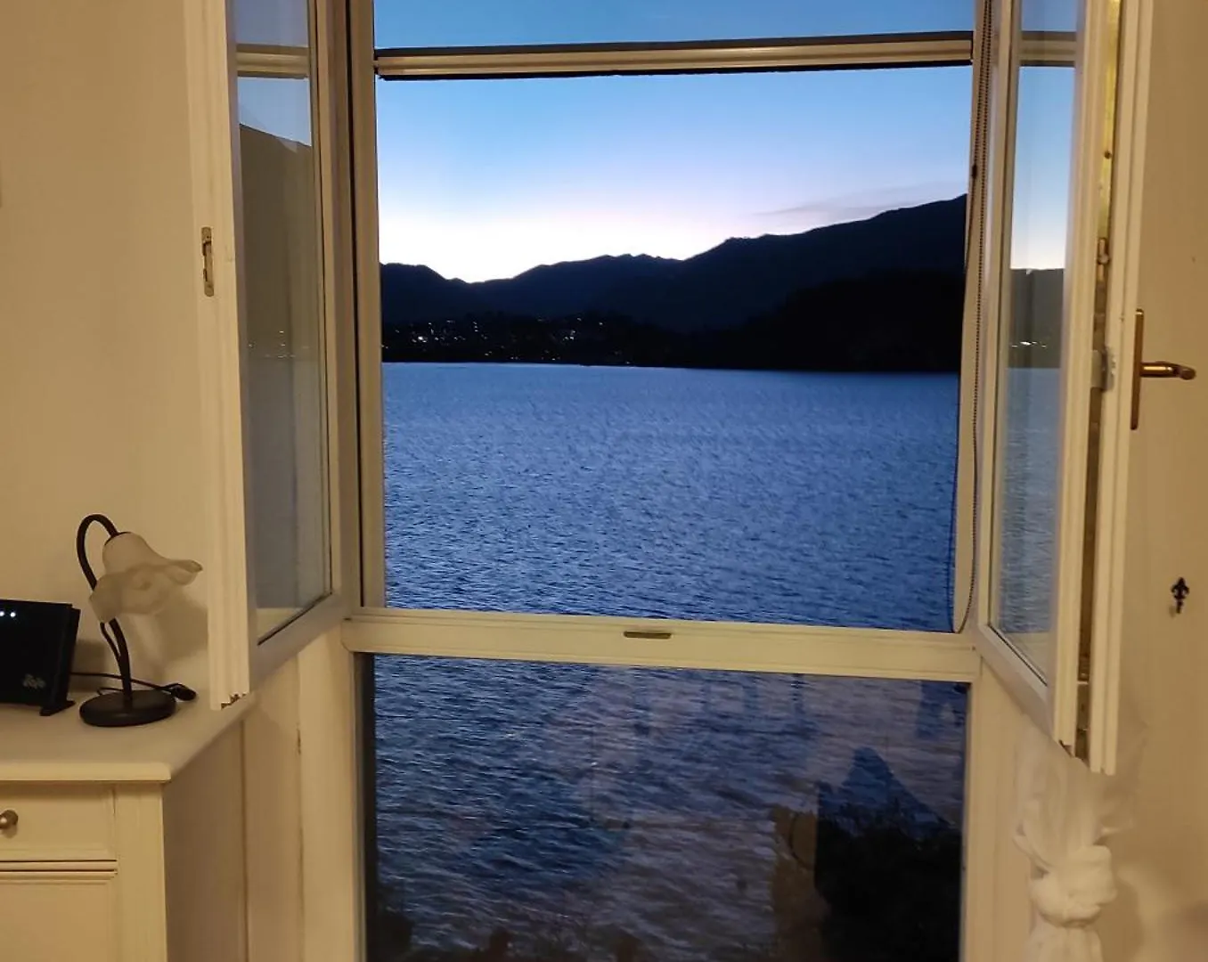 Camilla House Apartment Varenna